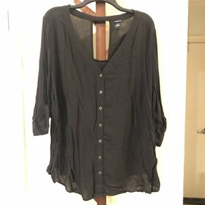 *Plus size* Torrid size 3 blouse.